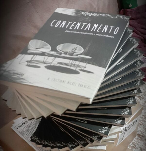 LIVRO: CONTENTAMENTO - Imagem 6